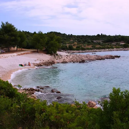 Tonka بيت ضيافة 3*