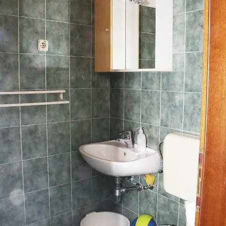 Tonka Guest house 3*