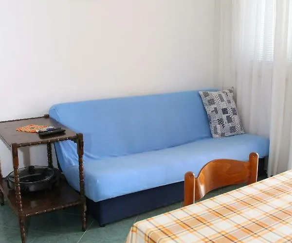 Tonka Gasthuis Primošten